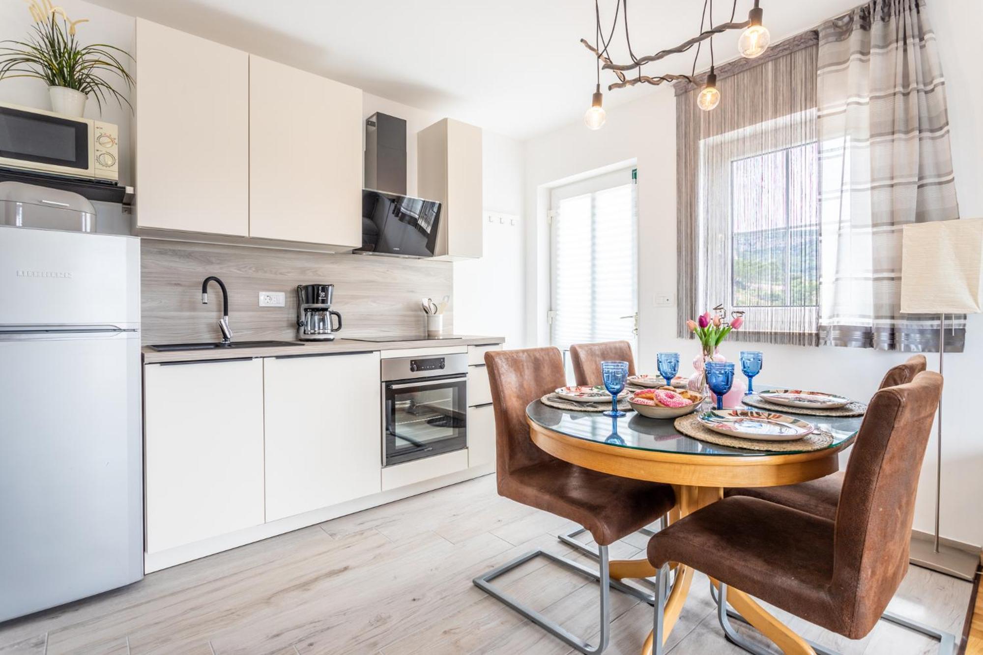 Kalina Deluxe Apartments ييلسا المظهر الخارجي الصورة